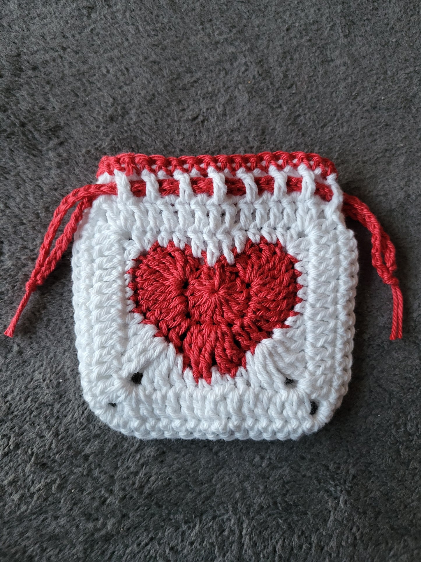 Heart Pouch